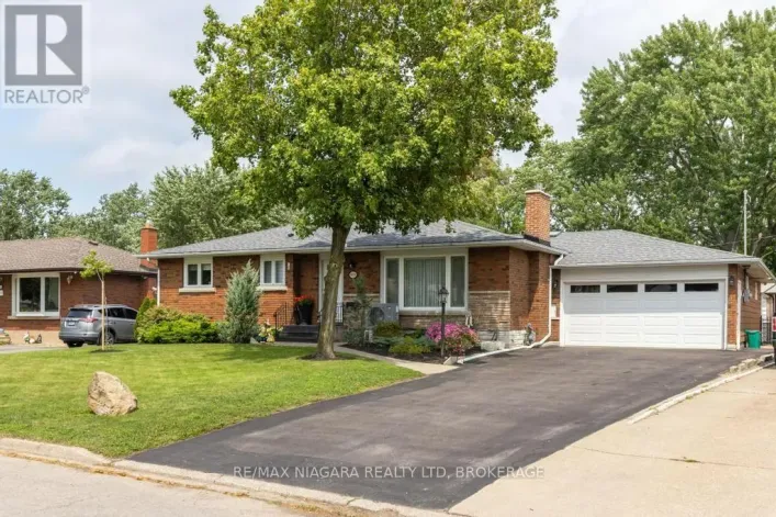 8624 CHAMPLAIN DRIVE, Niagara Falls