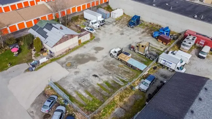 8634 120A STREET, Surrey