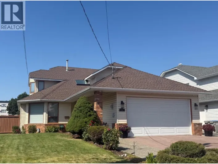 864 NICOLANI Drive, Kamloops