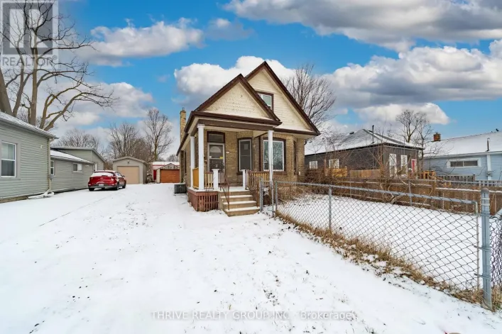 864 STEDWELL STREET, London East