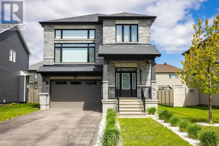 865 COLOGNE STREET, Russell