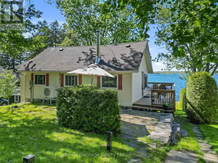 866 CEDAR GLEN ROAD, Kawartha Lakes