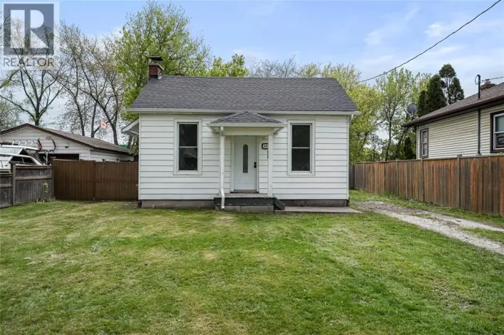867 Devine STREET, Sarnia