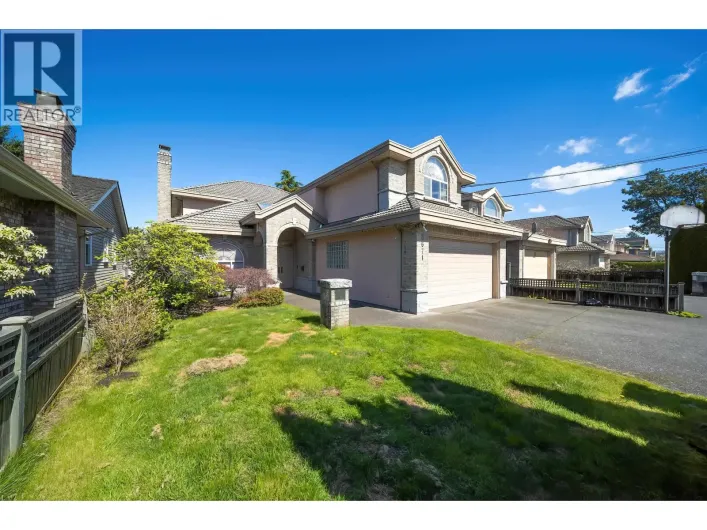 8671 SAUNDERS ROAD, Richmond