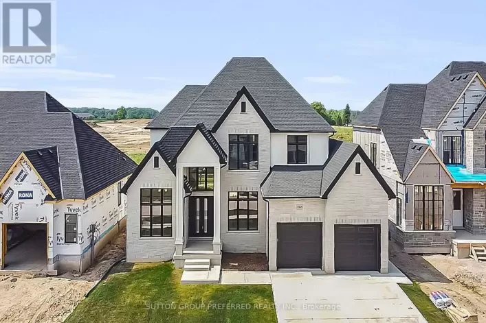 868 EAGLETRACE DRIVE, London North