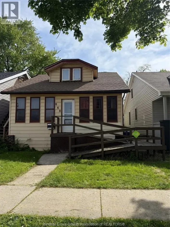 868 JANETTE AVENUE, Windsor