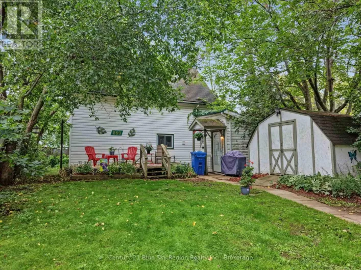 869 FERGUSON STREET, North Bay
