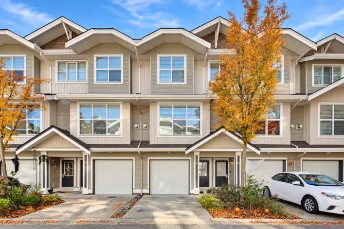 87 20460 66 AVENUE, Langley