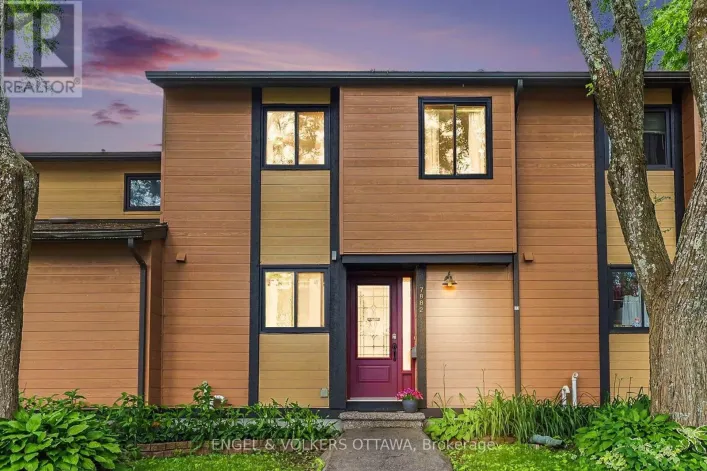 87 - 7882 JEANNE D'ARC BOULEVARD, Ottawa