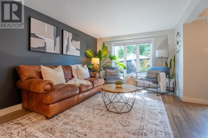 87 BOULDER CRESCENT, Guelph