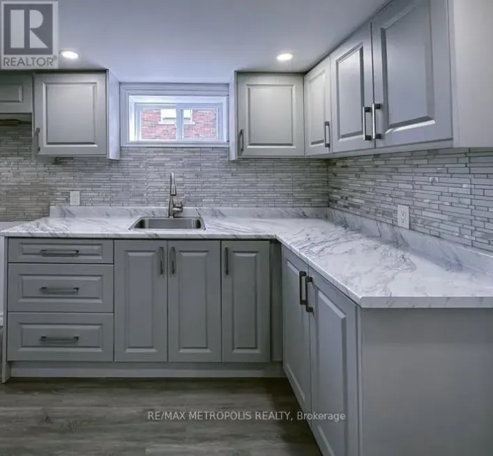 87 CADILLAC AVENUE S, Oshawa