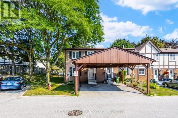Row / Townhouse for sale: 87 CRAB APPLE WAY, Toronto