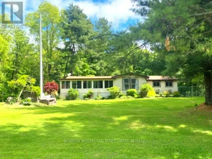 87 FITZSIMMONS ROAD, Front of Leeds & Seeleys Bay