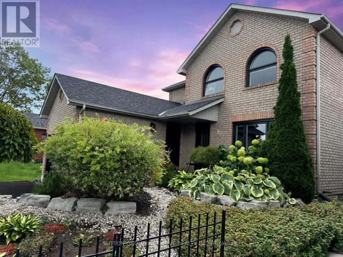 87 IRWIN DRIVE, Barrie
