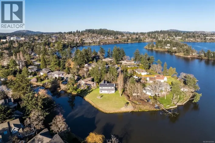 87 Kingham Pl, View Royal