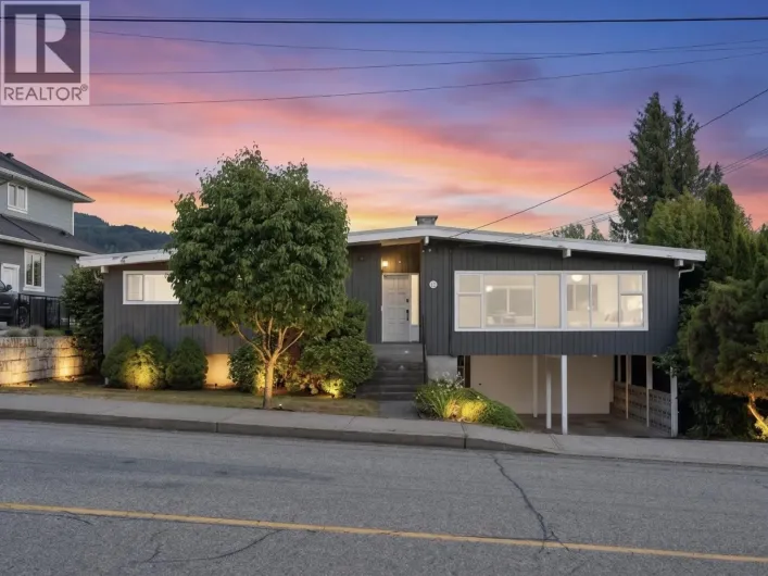 87 MUNDY STREET, Coquitlam