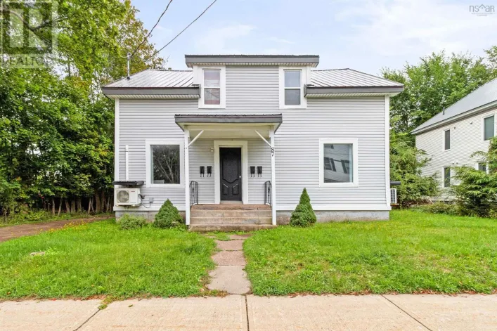 87 Park Street, Truro