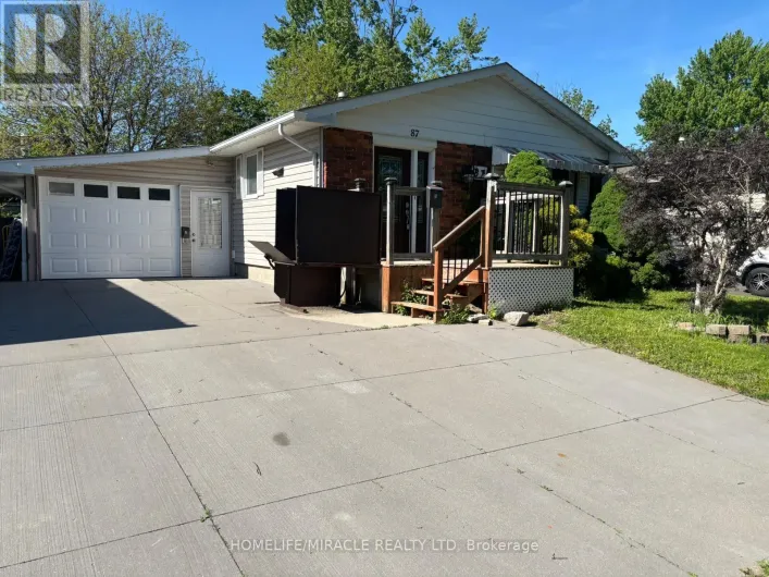 87 RENNY CRESCENT, London South