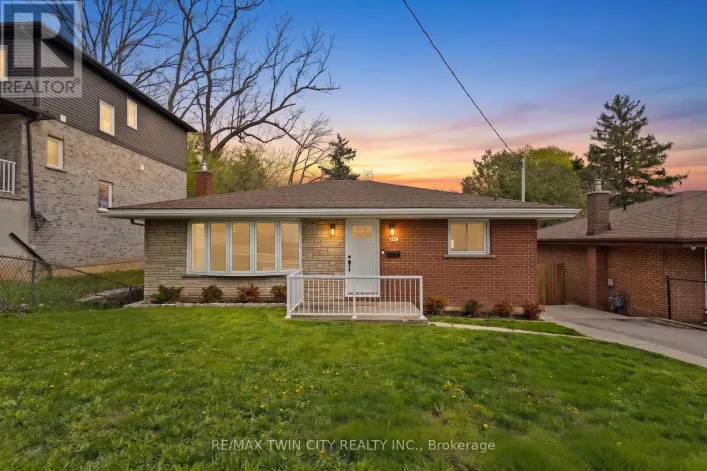 87 ST PAUL AVENUE, Brantford