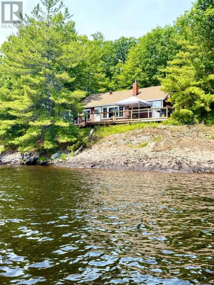 870 BROWNING ISLAND, Bracebridge)