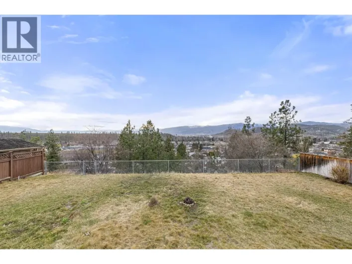 870 Dougall Road S, Kelowna