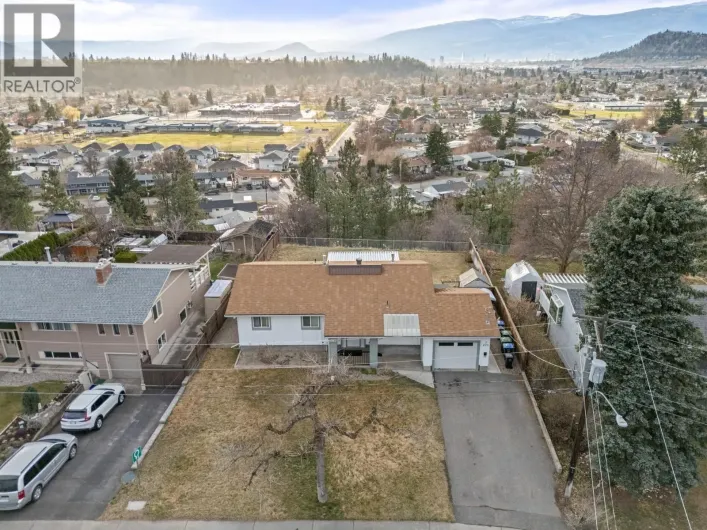 870 Dougall Road S, Kelowna
