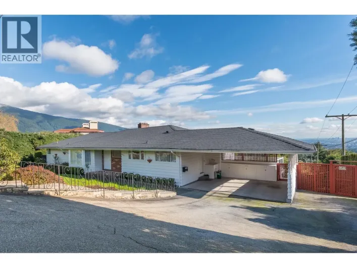 870 FARMLEIGH ROAD, West Vancouver