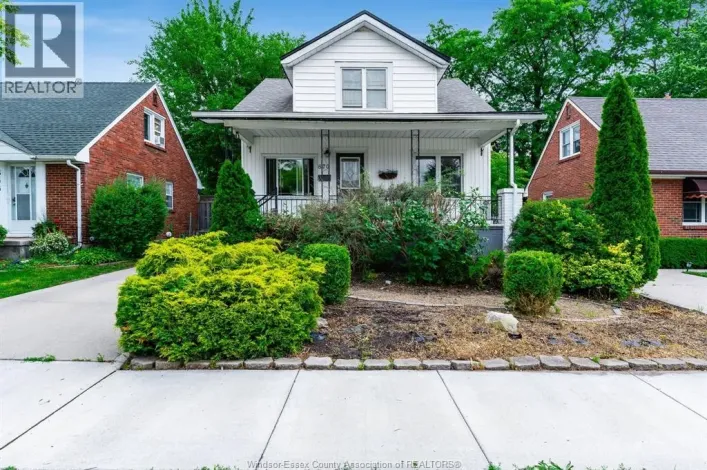 870 St. Louis, Windsor