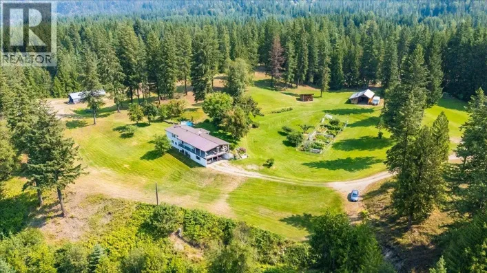 8716 Martens Road, Slocan