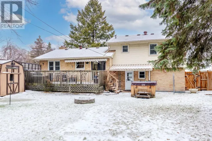 872 LAW STREET, Oshawa