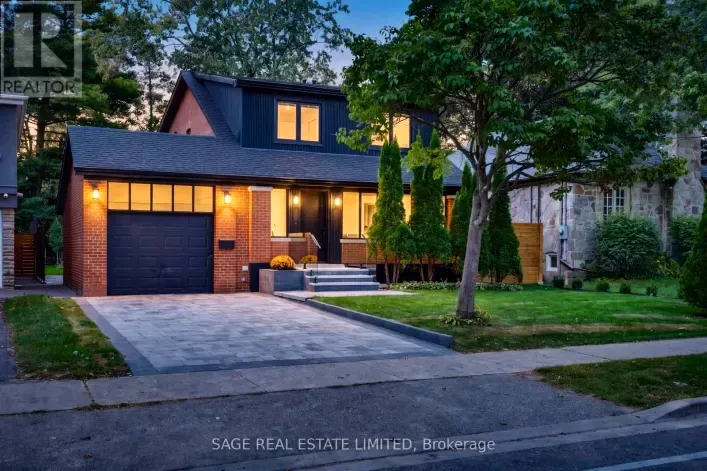 House for sale: 872 ROYAL YORK ROAD, Toronto