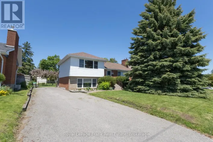 872 WELLER STREET, Peterborough