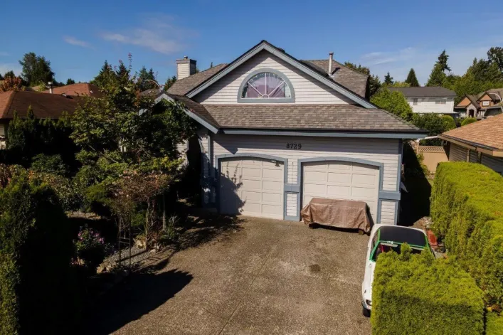 8729 164 STREET, Surrey