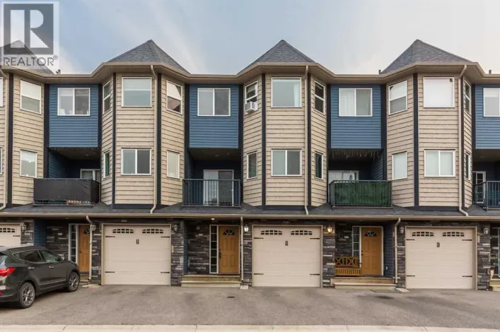 873 Mt Sundance Manor W, Lethbridge