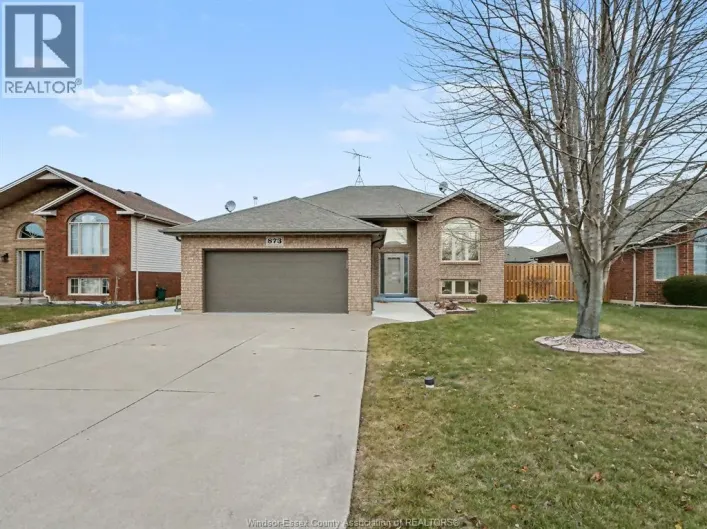 873 WESTWOOD, Lakeshore