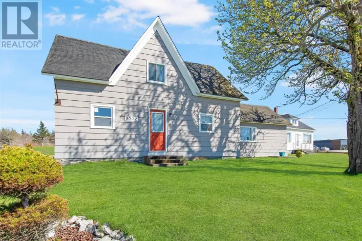 8732 Highway 1, Meteghan Centre