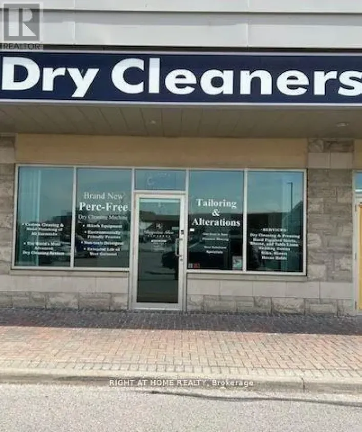 8750 BAYVIEW AVENUE, Richmond Hill
