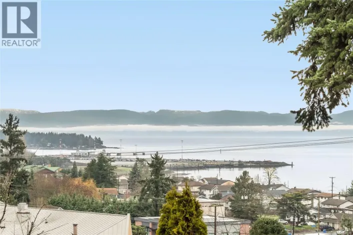 877 Harbour View St, Nanaimo
