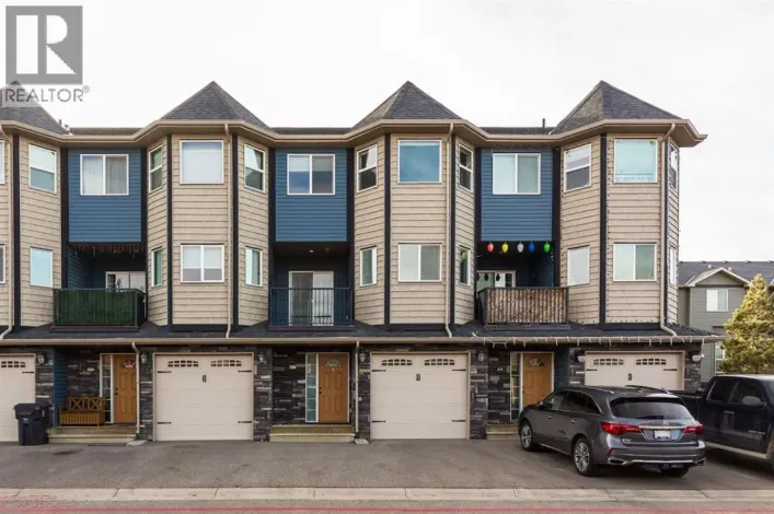 877 Mt Sundance Manor W, Lethbridge