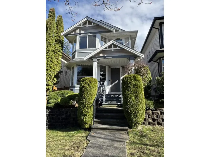 8780 206 STREET, Langley