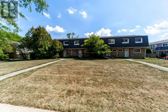 Row / Townhouse for sale: 88 - 2050 UPPER MIDDLE ROAD, Burlington
