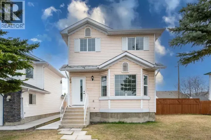 88 Applemont Close SE, Calgary