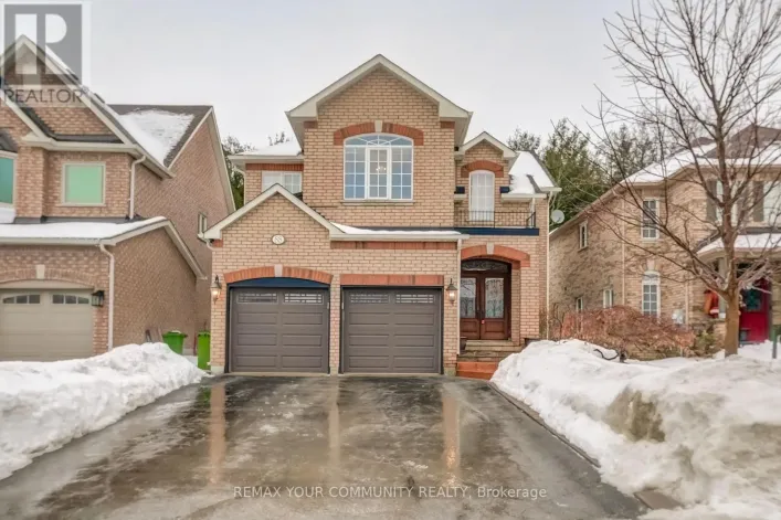 88 CASTELLI COURT, Caledon