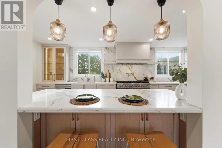 88 DAWN HILL TRAIL, Markham