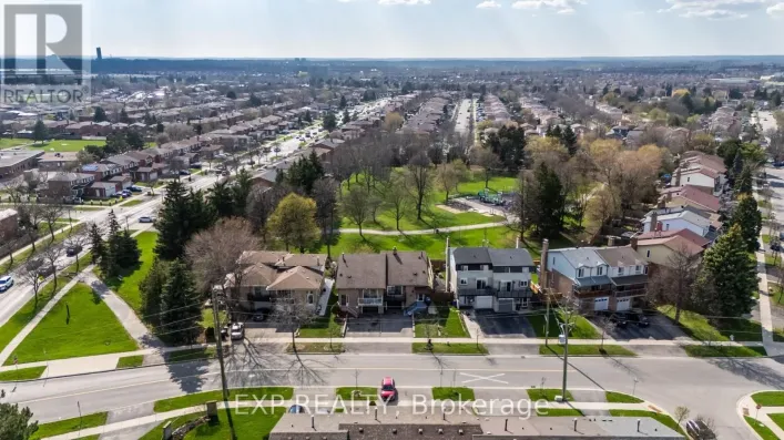 88 ENGLISH STREET, Brampton