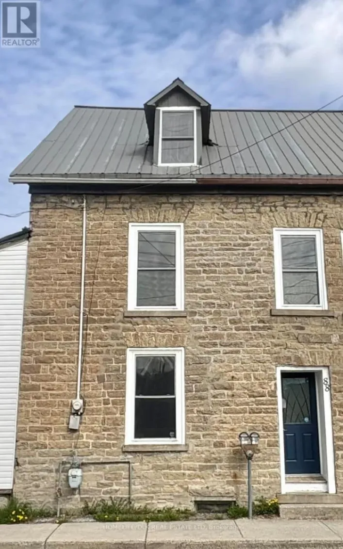 88 GEORGE STREET, Brockville