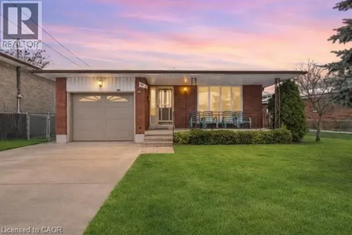 88 GLEN VALLEY Drive, Hamilton