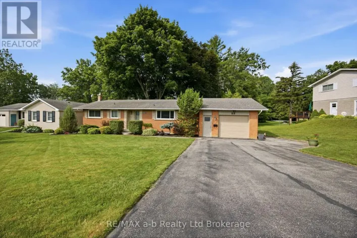 88 HILLSIDE AVENUE, Norfolk