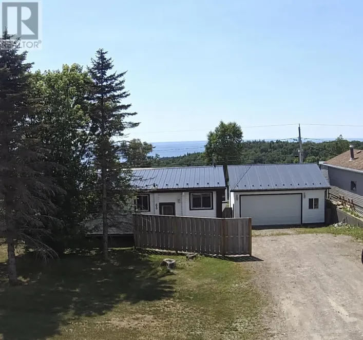 88 LAKEVIEW DRIVE, Terrace Bay