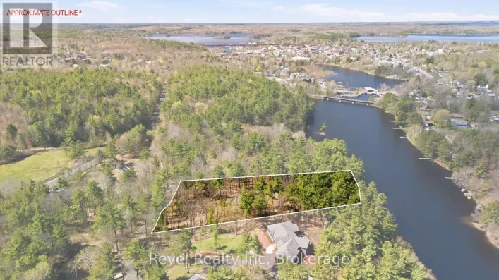 88 LOUISA STREET, Parry Sound